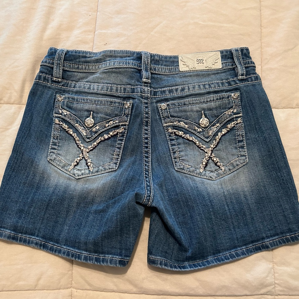 Miss Me mid-rise jean shorts
